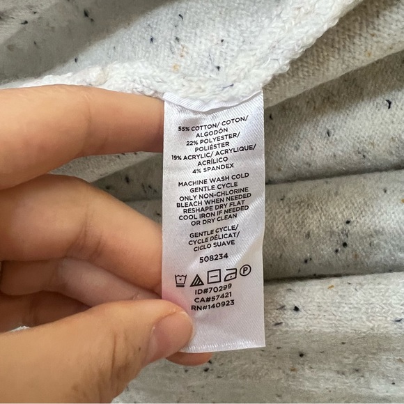 Loft Speckled Long Cozy Vest - Picture 7 of 8